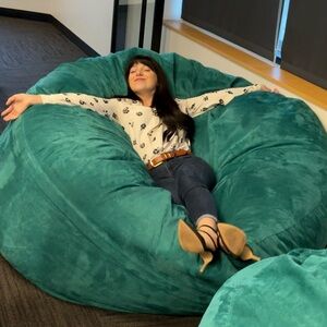 Meet your Posher, Alyssia